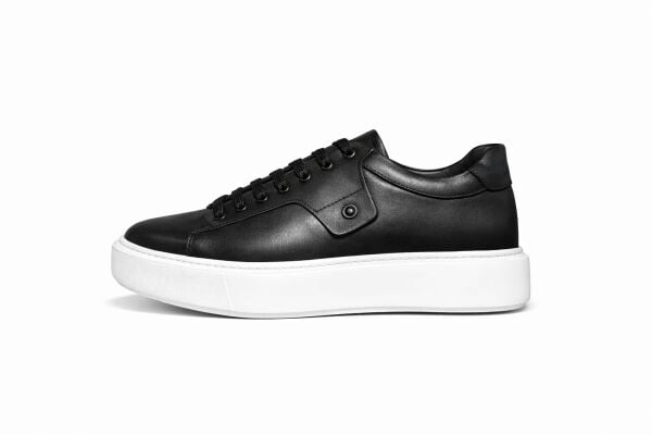 Zavro Casual Erkek Deri Sneaker – Ortopedik Taban, Günlük Şık Siyah Spor Ayakkabı